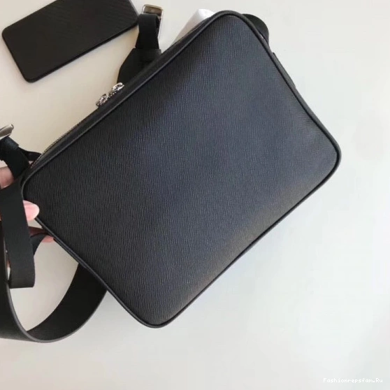 FS CHEAP Louis Vuitton OUTDOOR PM MESSENGER 0815